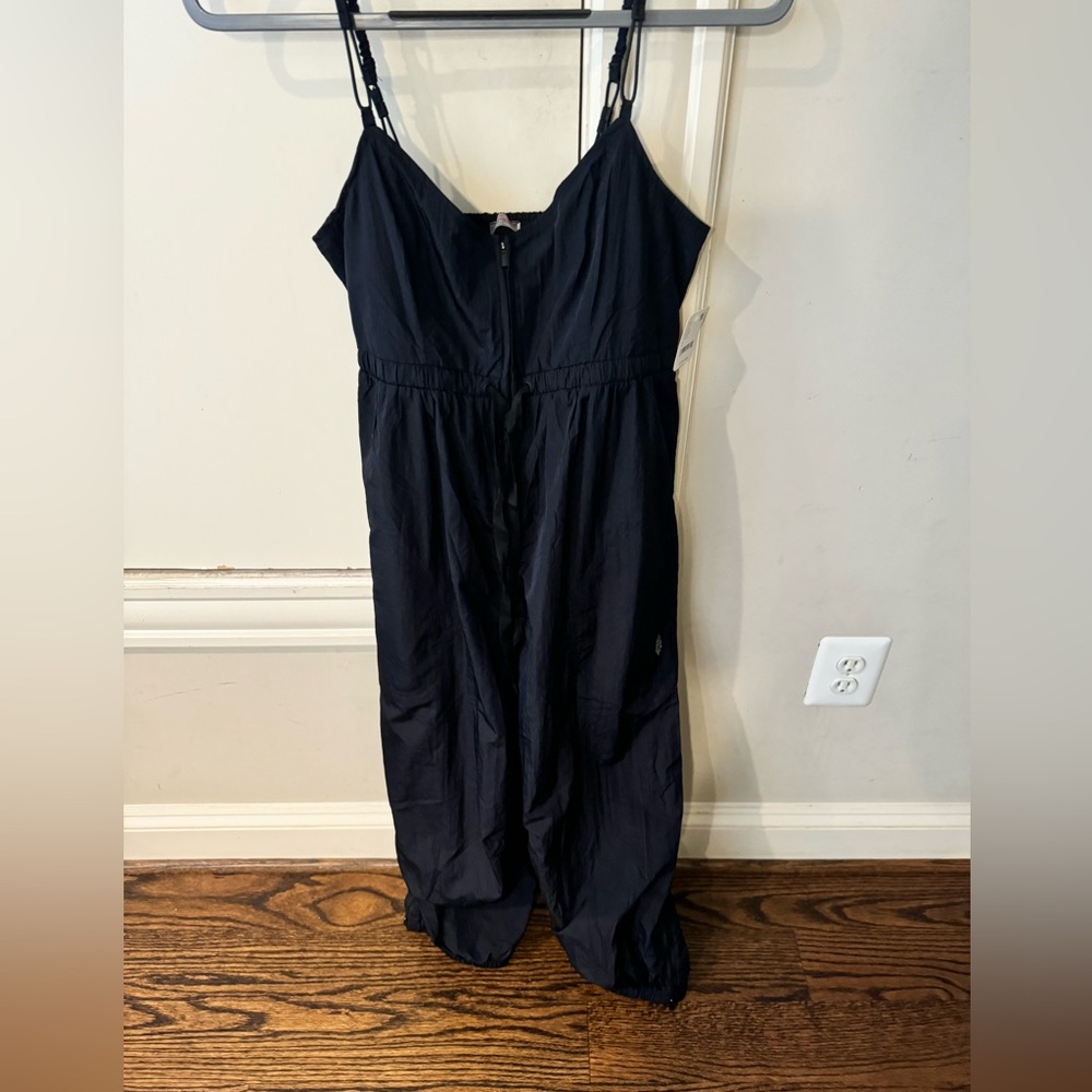 Free People jumpsuit size small new with tags